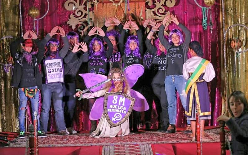 Las Tres Rosas sigue esperando una reunión con el alcalde para tratar “los factores sexistas y superficiales” del concurso de coquineras