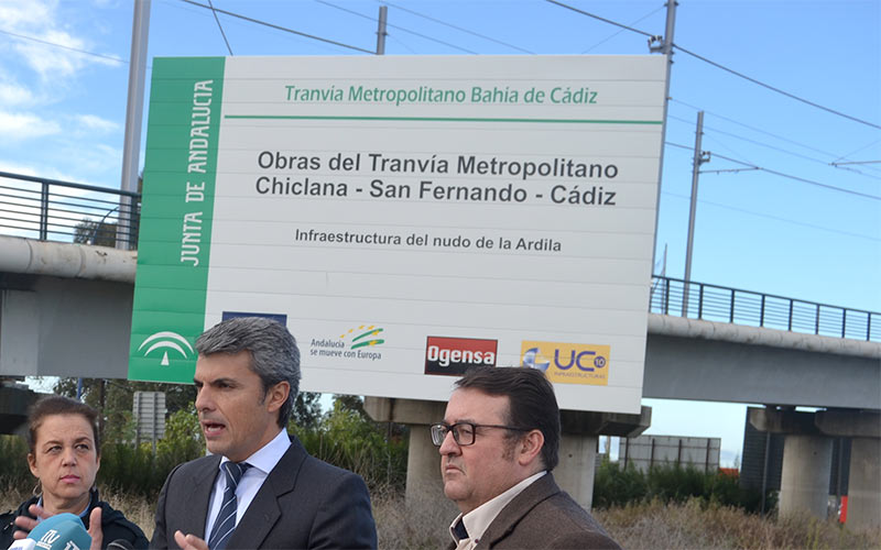 “Una cosa es el proyecto del tranvía en el que creíamos y otra muy distinta su ejecución”; el PA isleño exige a la Junta transparencia