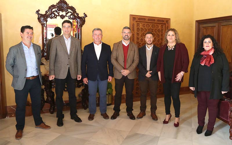 Rota se ‘prepara’ para la Navidad oficializando a sus Reyes Magos