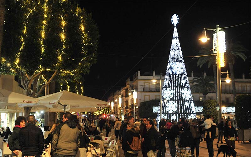 Unos 700.000 puntos de luz para ‘iluminar’ la Navidad isleña