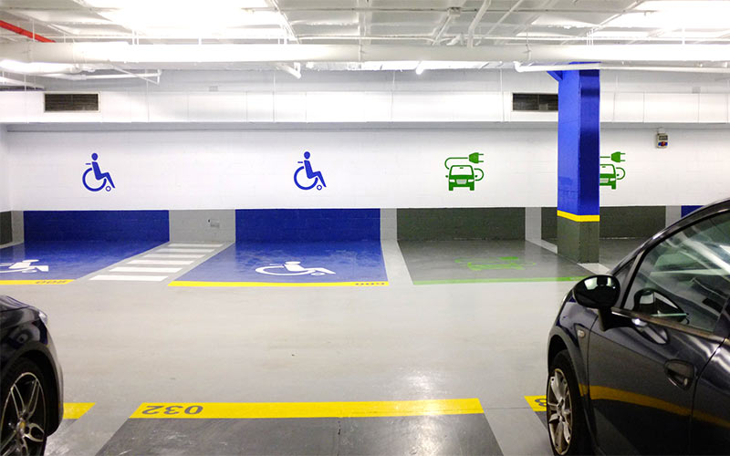 El parking del mercado central busca ser más atractivo y accesible