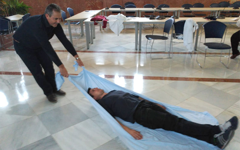 El Hospital de Puerto Real se ‘actualiza’ ante una emergencia