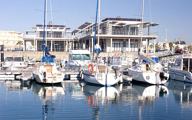 Se adecuará una explanada en el puerto de Rota buscando que estas instalaciones “se abran como una parte más de la ciudad”