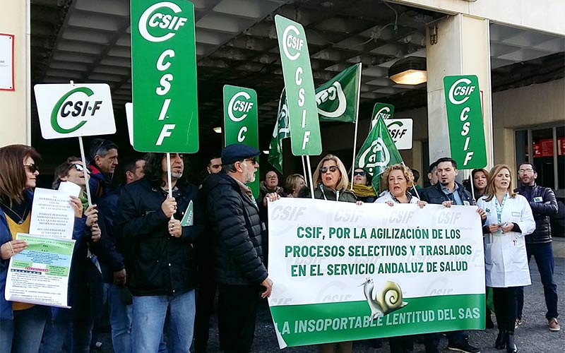 Protestas por la “lentitud” del SAS para resolver sus ofertas de empleo