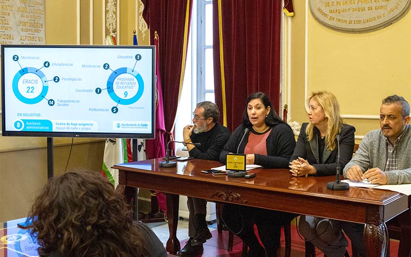 Asuntos Sociales se refuerza con personal para, más allá de tramitar y agilizar las ayudas, “realizar una labor de intervención desde la raíz”