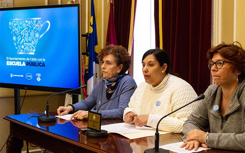Colegios e institutos públicos de Cádiz se ‘abren’ a los padres para promocionarse de cara al próximo plazo de escolarización