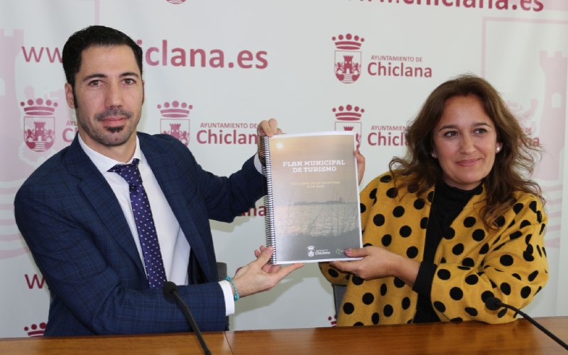 “Consolidar la excelencia, tratando de acabar con la estacionalidad”, reto del Plan Municipal de Turismo de Chiclana hasta 2022