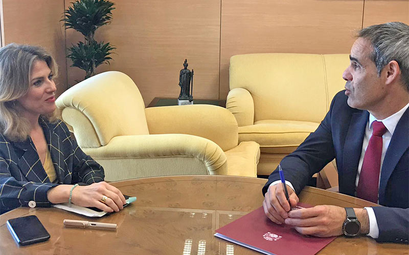 Gobierno central y Gobierno andaluz, en Cádiz, mantienen su primer encuentro institucional: “nuestra obligación es la de entendernos”