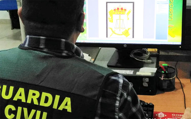 Cuidaba a una joven discapacitada en Chiclana mientras disponía a su antojo de su dinero y patrimonio; gastó en tres años 113.000 euros