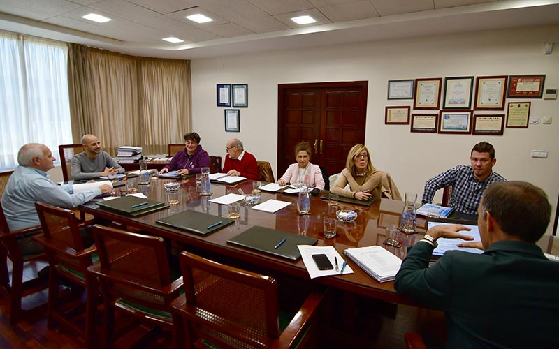 Los gastos de representación en Aguas de Cádiz superaron los 53.000 euros ‘con el PP’ de 2012 a 2015; de 2016 a hoy apenas llegan a 600