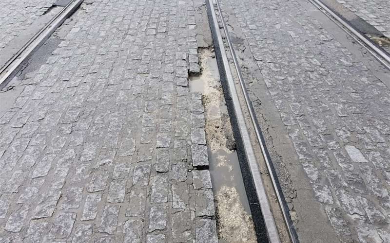 Chiclana exige “antes y ahora” a la Junta de Andalucía que subsane los desperfectos detectados en las obras del tranvía metropolitano