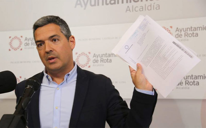 El Ayuntamiento de Rota niega tener deudas pendientes y reclama a la Junta la activación de sus planes de empleo en la ciudad