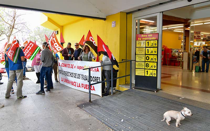 Supersol y sindicatos llegan a un acuerdo que cierra siete tiendas en la provincia gaditana, dos menos de las previstas