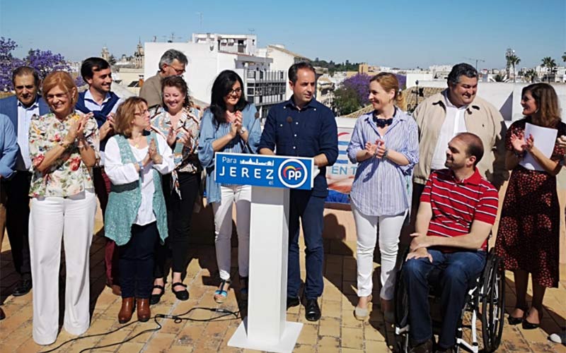 “Empleo, limpieza y arreglo de calles”: las obsesiones electorales de Saldaña (PP) para que Jerez “vuelva a brillar en el mundo entero”