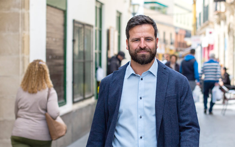 “Las necesidades de esta ciudad son muy claras como para no ponernos de acuerdo. Pedimos un pacto por El Puerto, con todos”