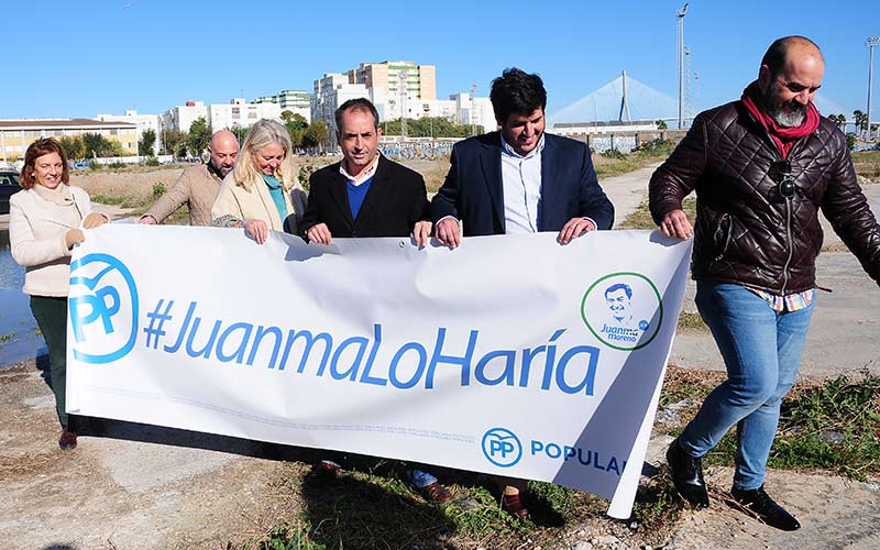 El nuevo hospital de Cádiz no aparece en los presupuestos de la Junta, pese a que era “imprescindible” para el PP: ¿Juanma lo haría?