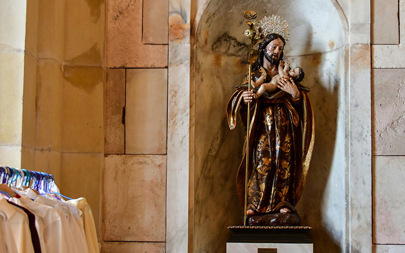 La catedral de Cádiz acomete nuevas restauraciones patrimoniales, gracias al turismo: “dialogamos con la cultura y anunciamos la fe”