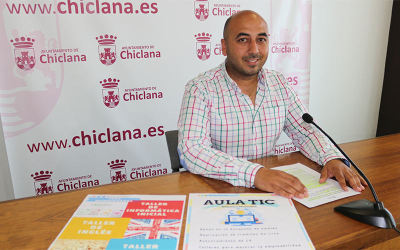 La Biblioteca Municipal abre un Aula de Apoyo Informático para ‘ayudar’ en la búsqueda de empleo a parados chiclaneros