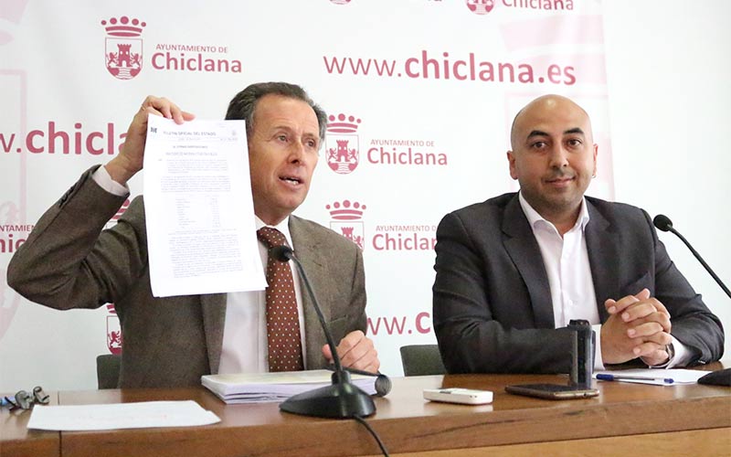 El PP, irritado con los sueldos de un Román “de pingoneo por la provincia” y Sánchez: “un tándem perfecto de políticos mentirosos”