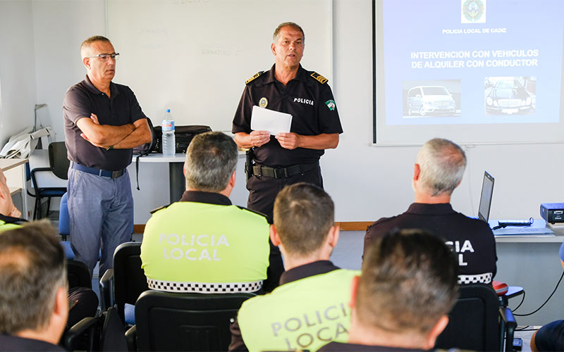 La Policía Local de Cádiz ya ‘sabe’ cómo actuar con los VTC