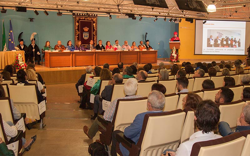 La UCA estrena curso y el rector remarca su lealtad institucional, “pero ello no me va a hacer callar en las reivindicaciones por mi Universidad”