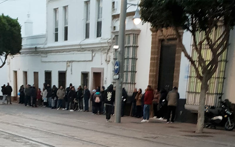 La escasa plantilla de la OAC del Ayuntamiento isleño realiza sus funciones “bajo estrés constante y sobrecarga de trabajo excesiva”