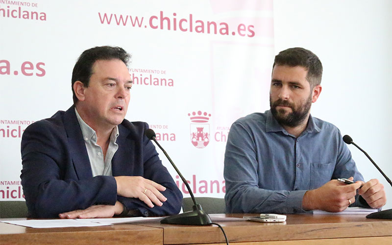 El Ayuntamiento chiclanero todavía ‘sufre’ el recorte del IBI en un 29% del PP y el tripartito defiende la necesidad de subirlo un 9% en 2020