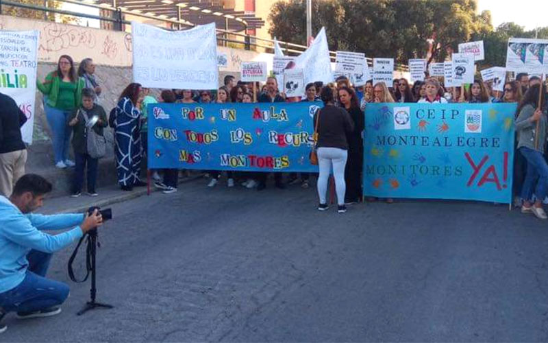“La Junta no atiende al alumnado que más lo necesita como lo necesita”; en Cádiz faltan hasta 93 monitores de educación especial