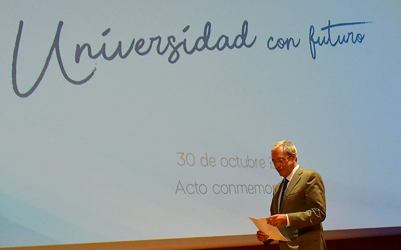El consejero de Economía de la Junta se verá este viernes cara a cara con el alcalde de Cádiz y el rector de la UCA tras su ‘no’ a Valcárcel