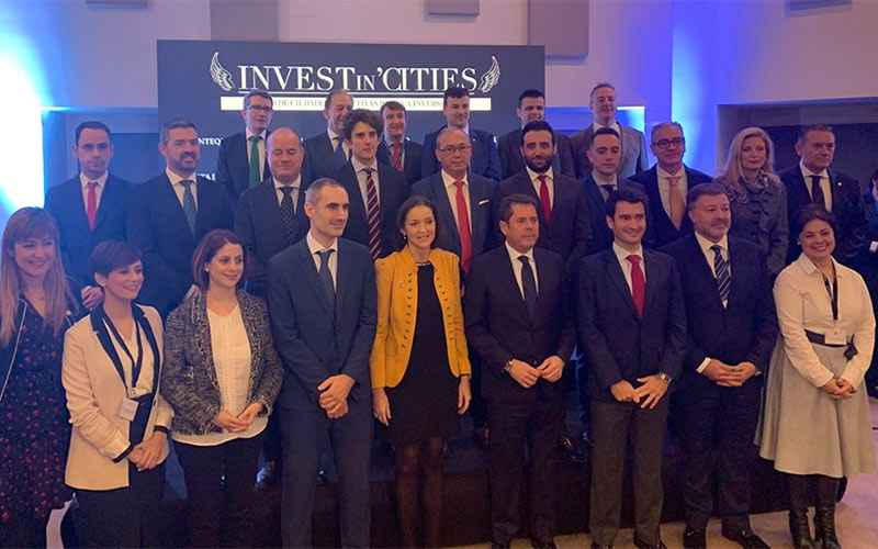 Rota se ‘vende’ en Madrid como “ciudad atractiva para la inversión”
