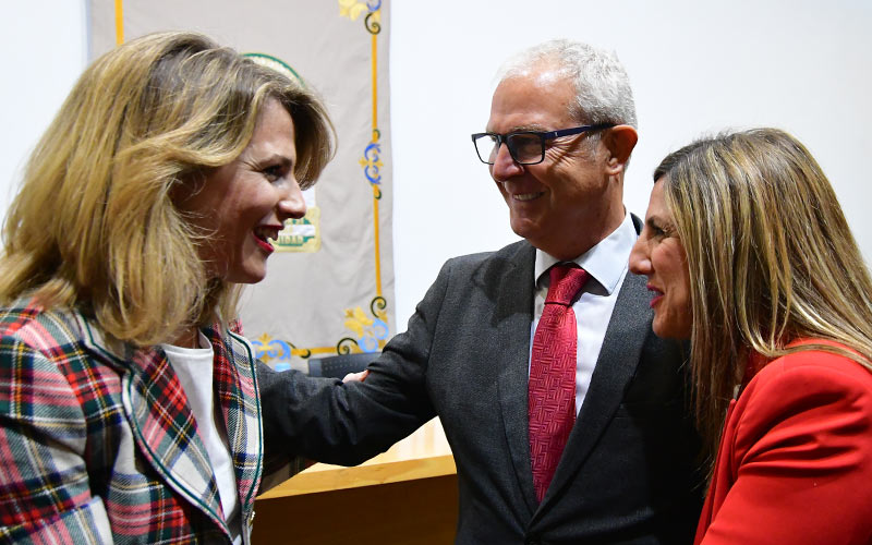 El año 2019 interpretado por el PSOE y por el PP: del “decepcionante cambiazo” en la Junta al Gobierno que da “buenas noticias para Cádiz”