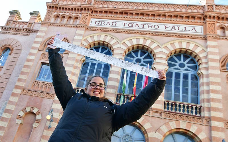 A la venta las entradas: las funciones con las comparsas de Tino y Martínez Ares, las más demandadas de las preliminares del Falla