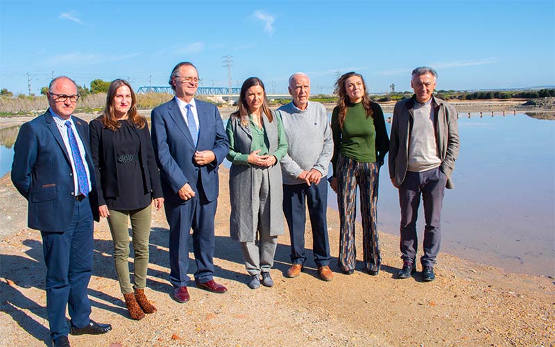 Ctaqua y Ayuntamiento colaborarán para encontrar nuevos usos que pongan en valor la veintena de salinas abandonadas de La Isla