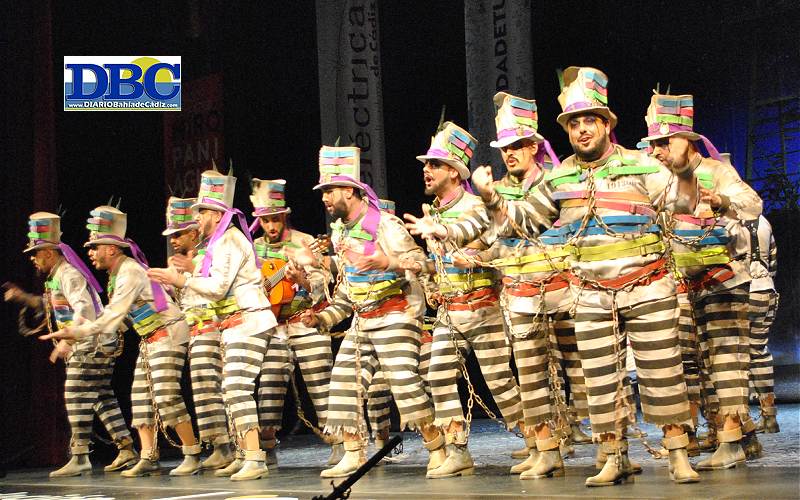 Comparsa: ‘Los encadenaos XXI’