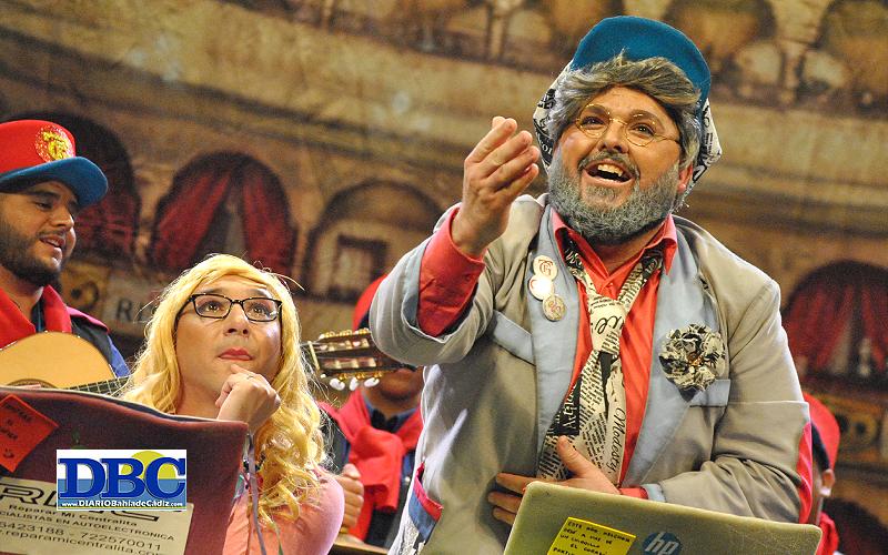 Chirigota: ‘Los periodistas se la dan de artistas’