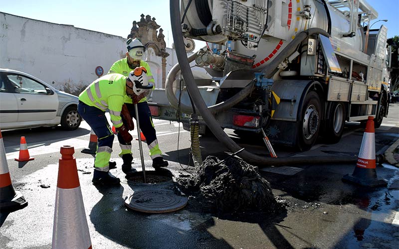 Más de 200 toneladas de problemáticas toallitas húmedas fueron retiradas a lo largo del pasado año de la red de saneamiento isleña