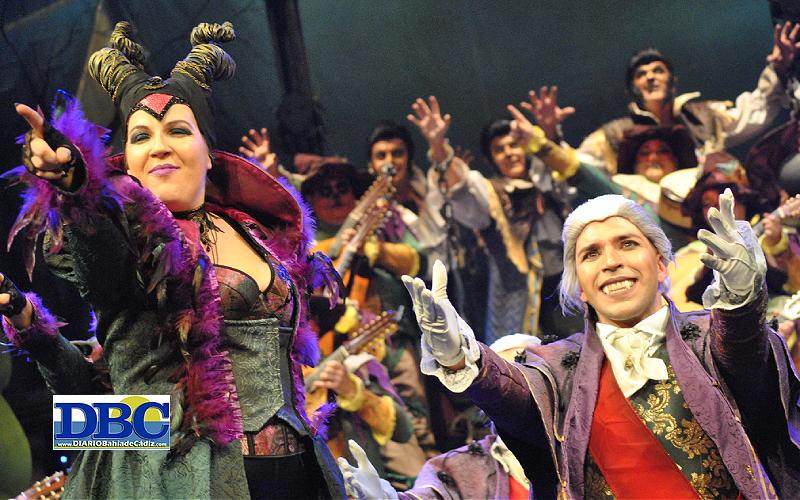Coro: ‘Al sonar las doce’