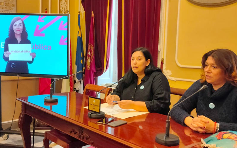 Nueva campaña para promocionar entre los padres gaditanos la escuela pública: “la única que garantiza la igualdad y la inclusión”