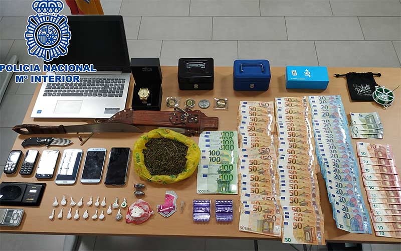 Desmantelados en Rota dos puntos “muy activos” de venta de cocaína, hachís y marihuana al por menor