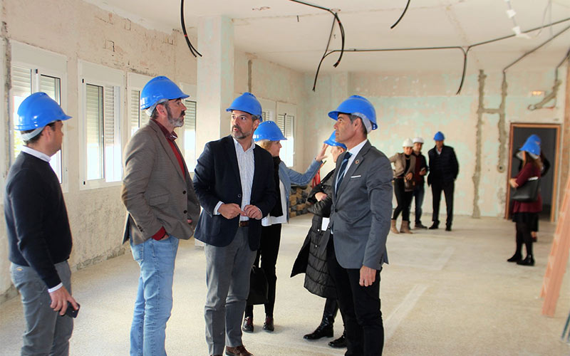 El Profea se destina en Rota a mejoras en la primera planta de la Casa de la Cultura y la Juventud, ‘ayudando’ a la vez a 57 vecinos