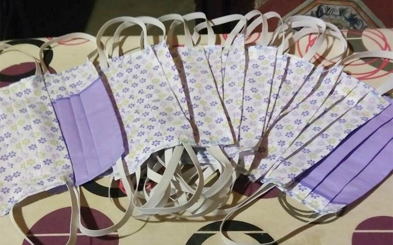 La solidaridad de roteños y la coordinación del Ayuntamiento permiten poner mascarillas caseras a disposición de vecinos que las necesiten