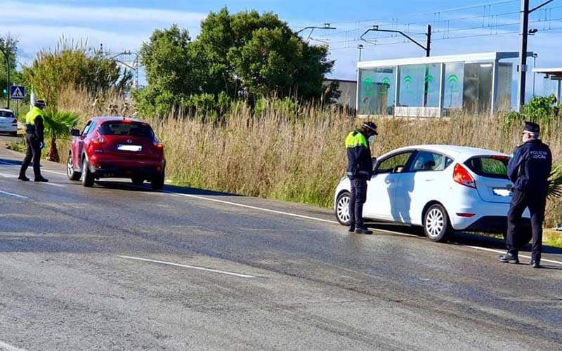 Más de 200 multas en Chiclana en diez días de estado de alarma