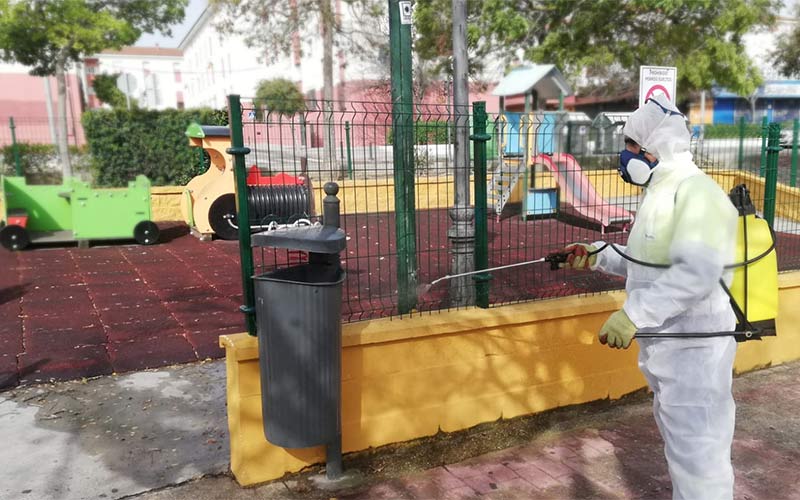 El Ayuntamiento chiclanero dice garantizar los “servicios públicos esenciales” a la ciudadanía tras otro reajuste por el estado de alarma
