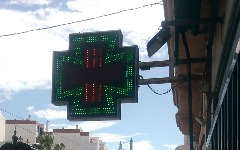 En prisión tras un robo con intimidación en una farmacia de La Isla