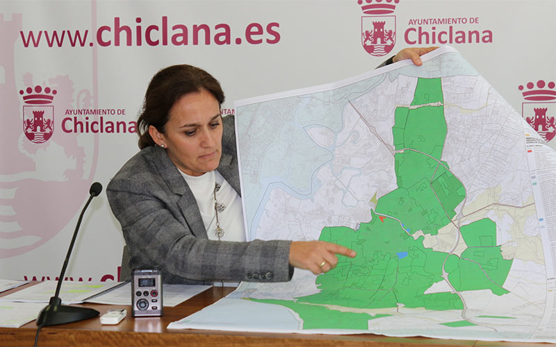 Luz verde a la primera licencia de obras municipal solicitada por una vivienda ilegal en Chiclana para obtener los servicios básicos