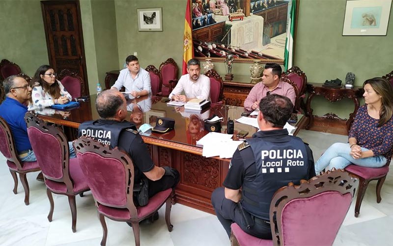 Rota planifica cómo serán sus playas este verano post-coronavirus y pide a la Junta “medios y fondos” para cubrir el coste de las medidas