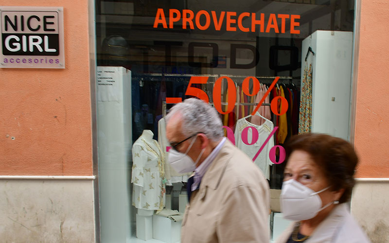 Dos de cada tres empresas gaditanas está sufriendo en el inicio de la desescalada una reducción “de al menos el 60%” en sus ingresos