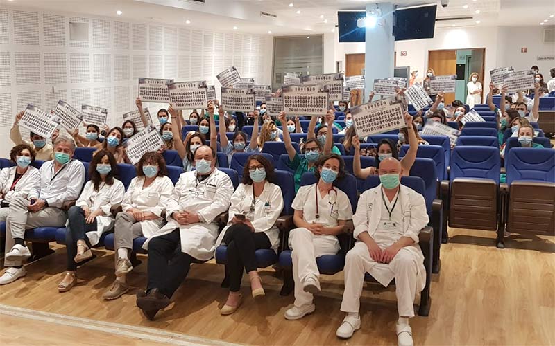 Un total de 86 médicos residentes de los 124 que terminan ahora su formación en centros gaditanos se quedan en la provincia