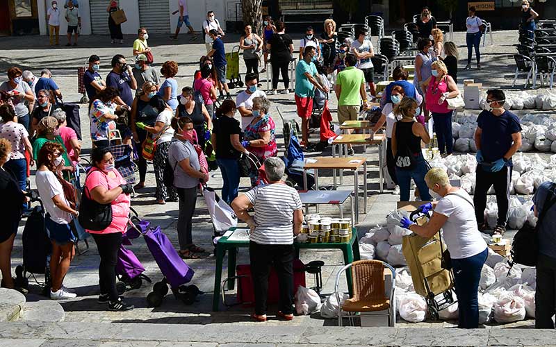 Españoles sin nada o con empleos precarios tendrán unos ingresos mínimos; “la clave de la dignidad para cientos de familias en Cádiz”