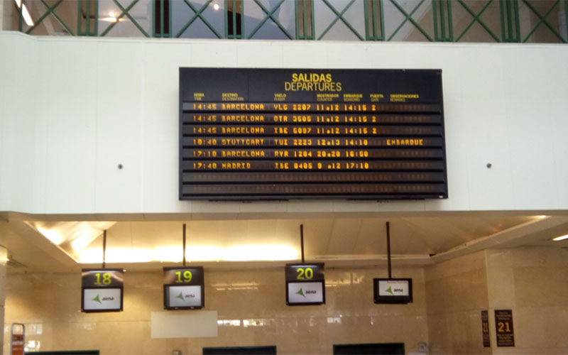El aeropuerto de Jerez ‘vuela’ hacia su horario operativo habitual